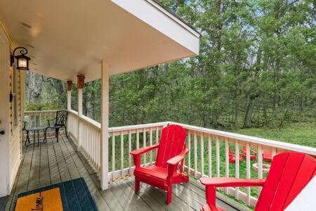 Harpers Ferry Cabin Hot Tub, Deck, Fire Pit, Wifi Екстериор снимка